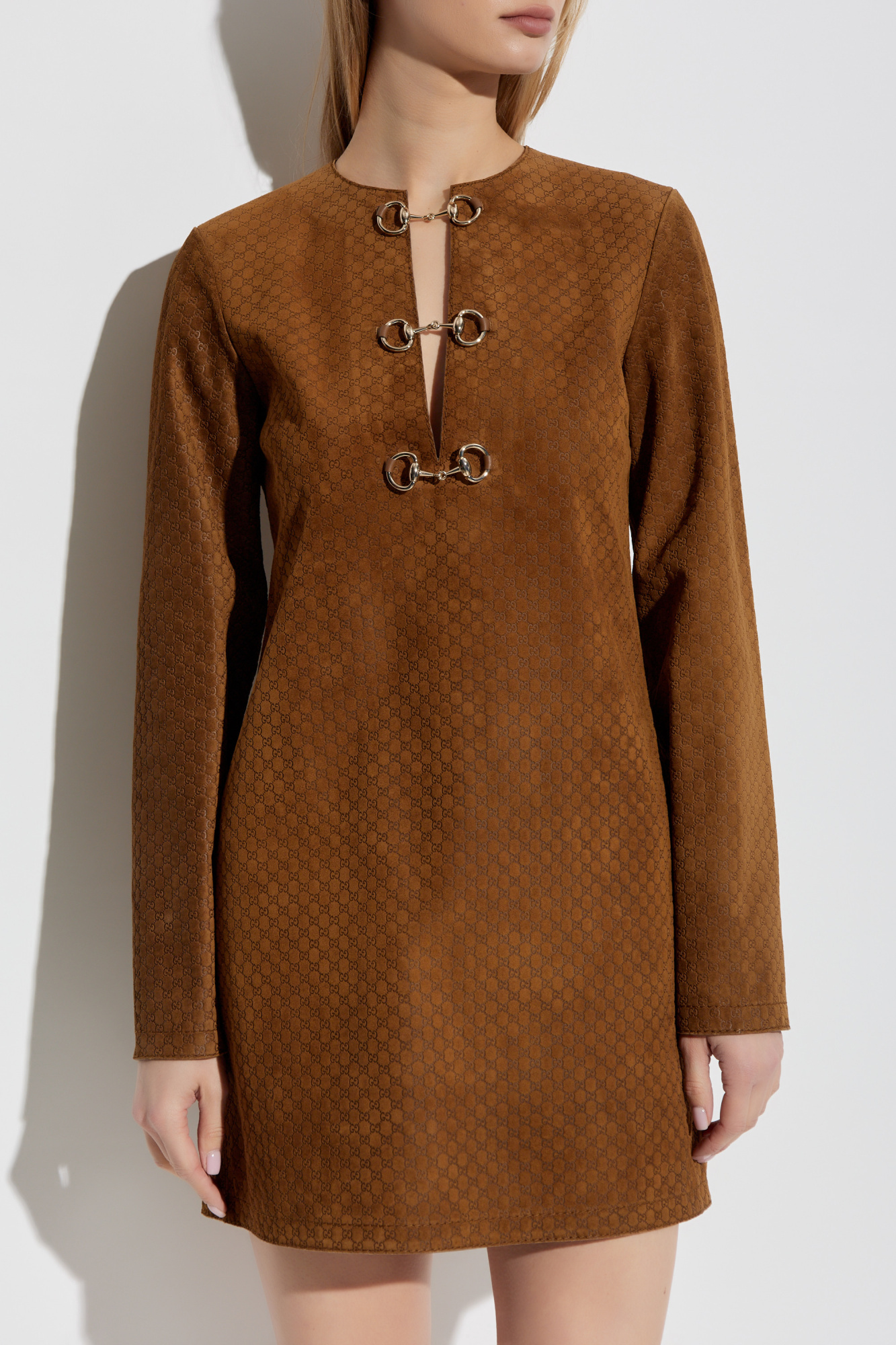 Brązowy Zamszowa sukienka ze wzorem `GG` Gucci - Vitkac Polska